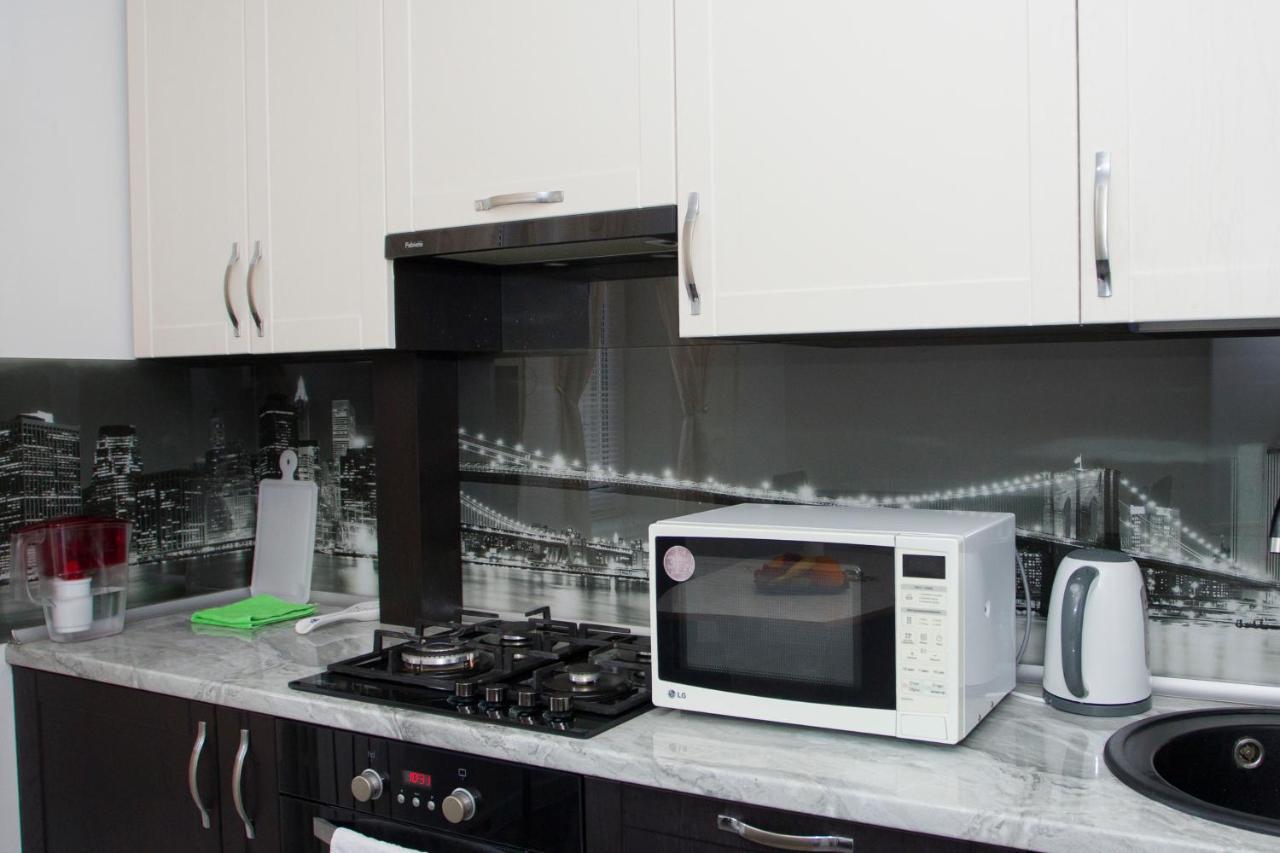 Apartament Curat Si Confortabil Str. Ismail 86 In Centrul Chisinaului Apartamento Exterior foto